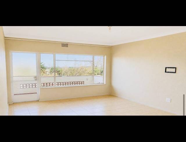 2 BEDROOM APARTMENT FOR SALE IN PRIMROSE